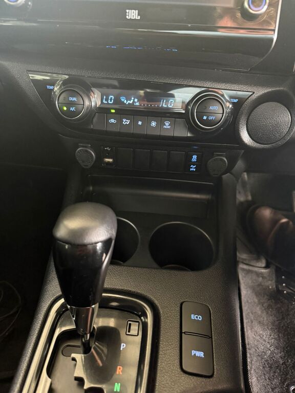 TOYOTA HILUX HILUX 2.8 GD-6 RB LEGEND A/T P/U D/C