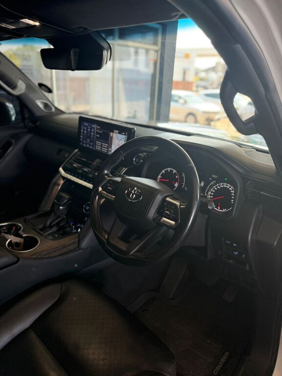 TOYOTA LAND CRUISER 300 LANDCRUISER 300 V6 3.3D ZX