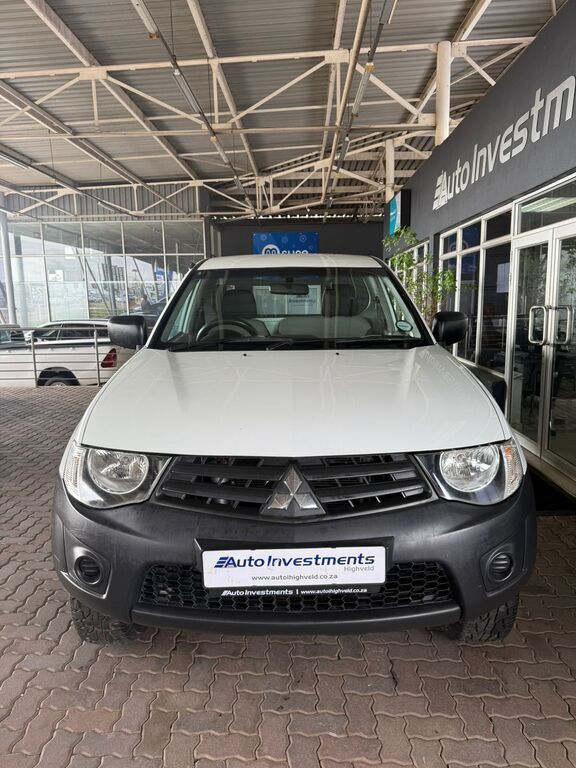 MITSUBISHI TRITON TRITON 2.4 MPi GLX P/U S/C