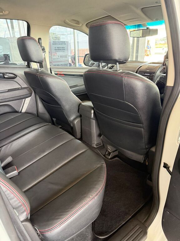 ISUZU KB KB 250 D-TEQ HO X-RIDER P/U D/C - 6