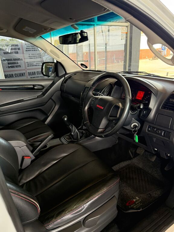 ISUZU KB KB 250 D-TEQ HO X-RIDER P/U D/C - 7