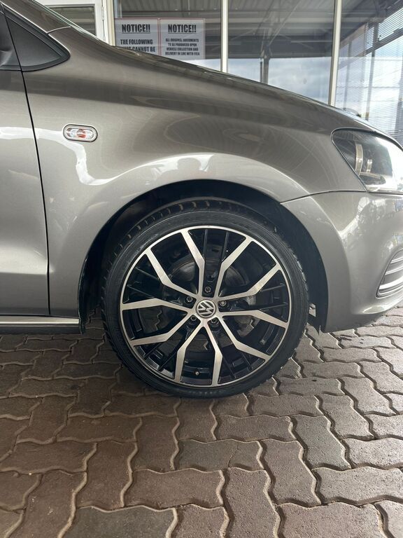 VOLKSWAGEN POLO VIVO POLO VIVO 1.0 TSI GT (5DR) - 4