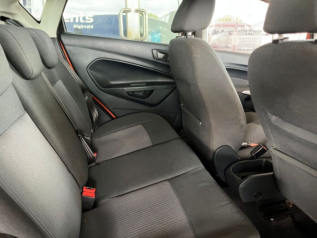 FORD FIESTA FIESTA 1.6 TDCi AMBIENTE - 6