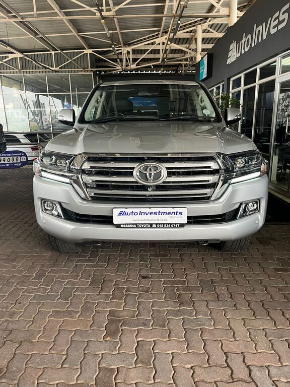TOYOTA LAND CRUISER 200 LANDCRUISER 200 V8 4.6 VX A/T