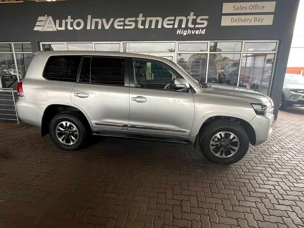 TOYOTA LAND CRUISER 200 LANDCRUISER 200 V8 4.6 VX A/T