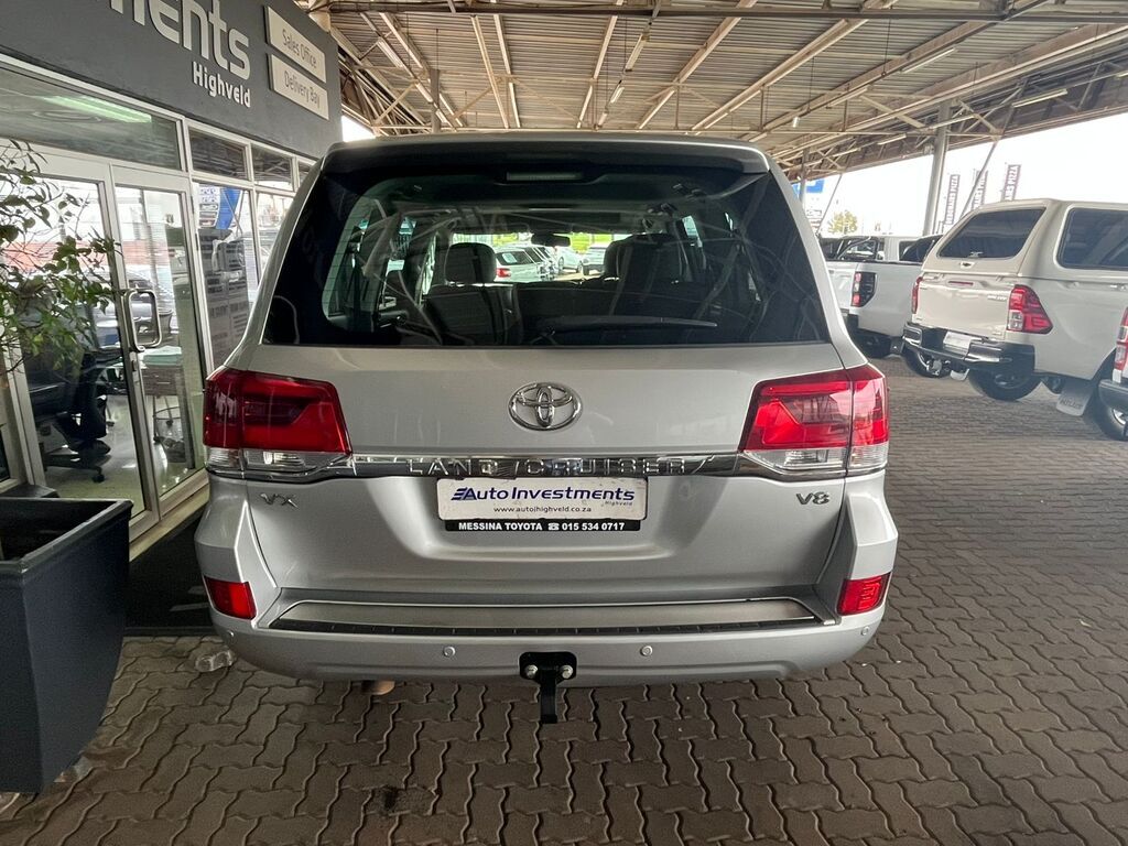 TOYOTA LAND CRUISER 200 LANDCRUISER 200 V8 4.6 VX A/T