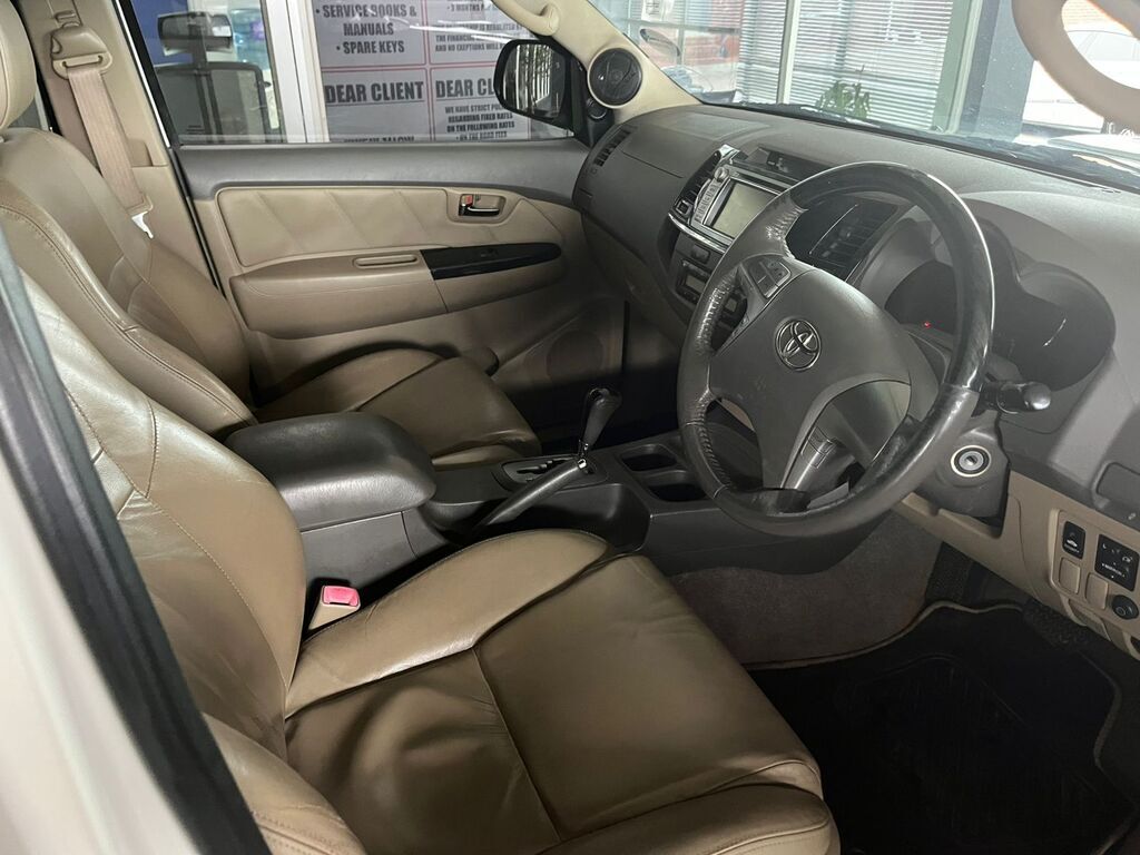 TOYOTA FORTUNER FORTUNER 3.0D-4D R/B A/T