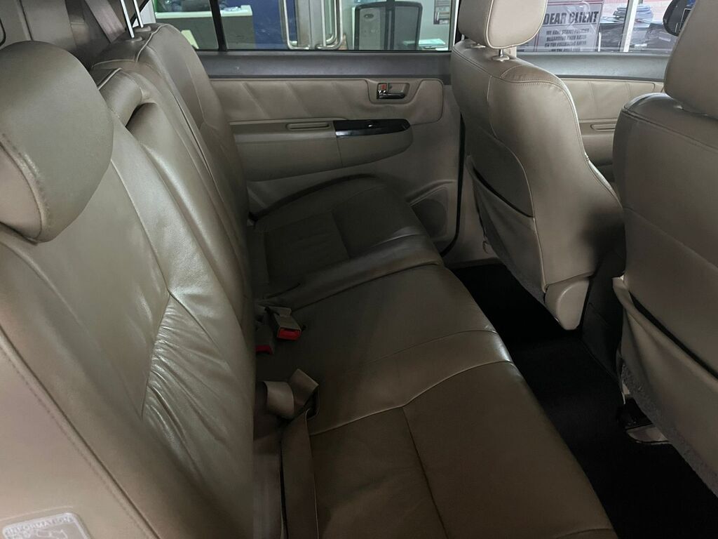 TOYOTA FORTUNER FORTUNER 3.0D-4D R/B A/T