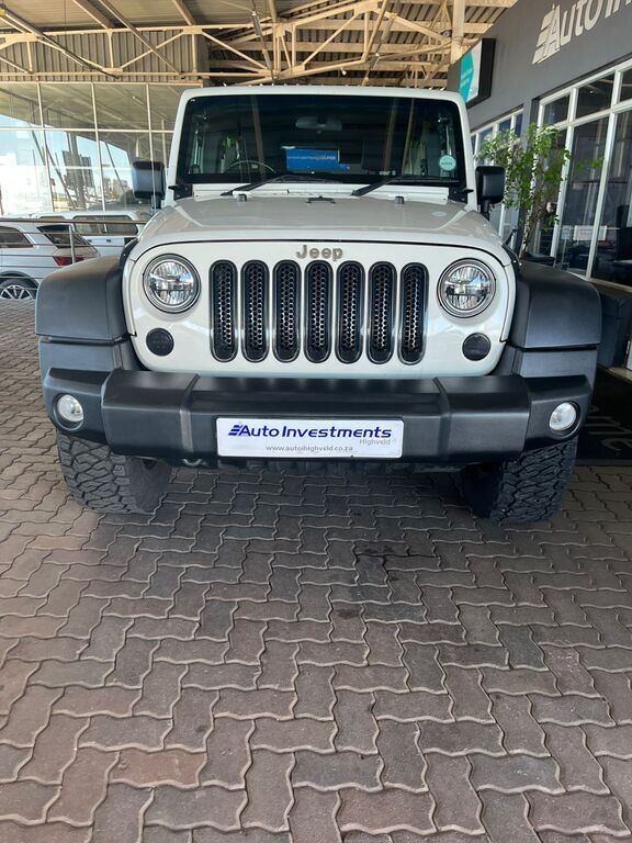 JEEP WRANGLER WRANGLER 3.8 UNLTD RUBICON A/T - 3