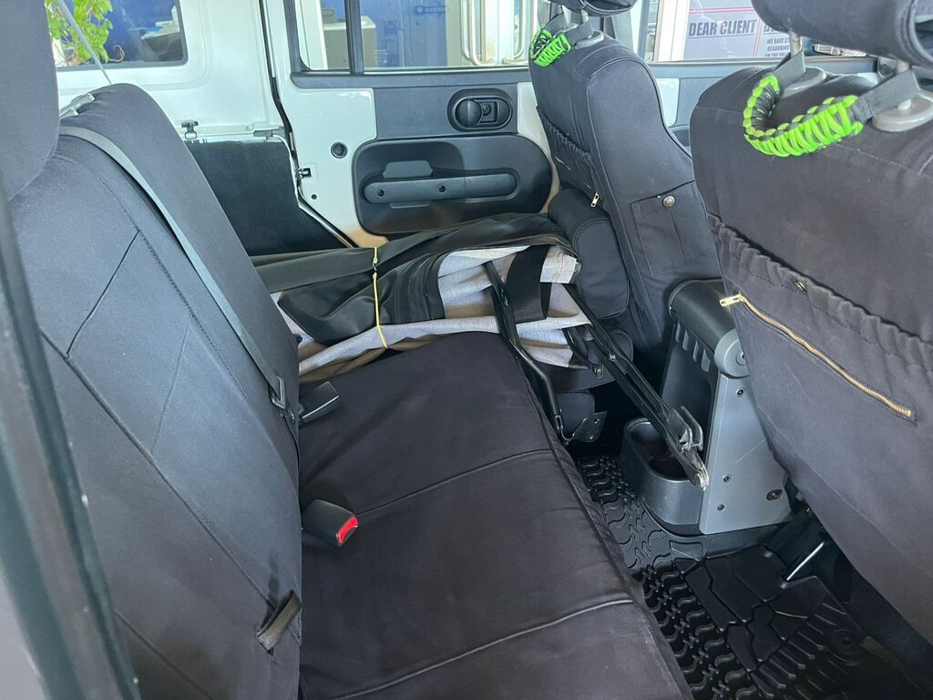 JEEP WRANGLER WRANGLER 3.8 UNLTD RUBICON A/T - 5