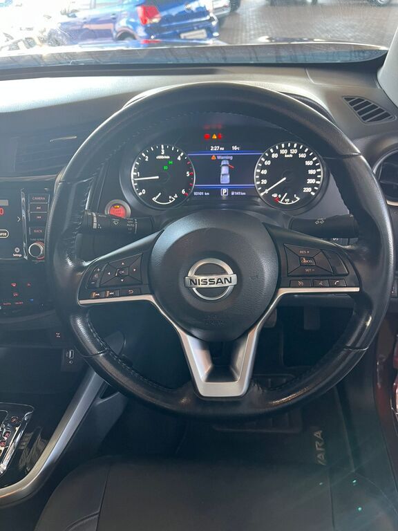 NISSAN NAVARA NAVARA 2.5DDTI LE/LE PLUS A/T D/C P/U - 15