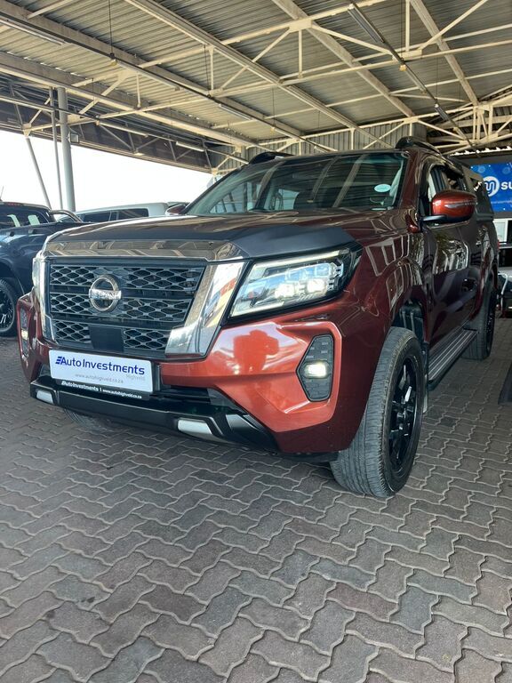 NISSAN NAVARA NAVARA 2.5DDTI LE/LE PLUS A/T D/C P/U - 4