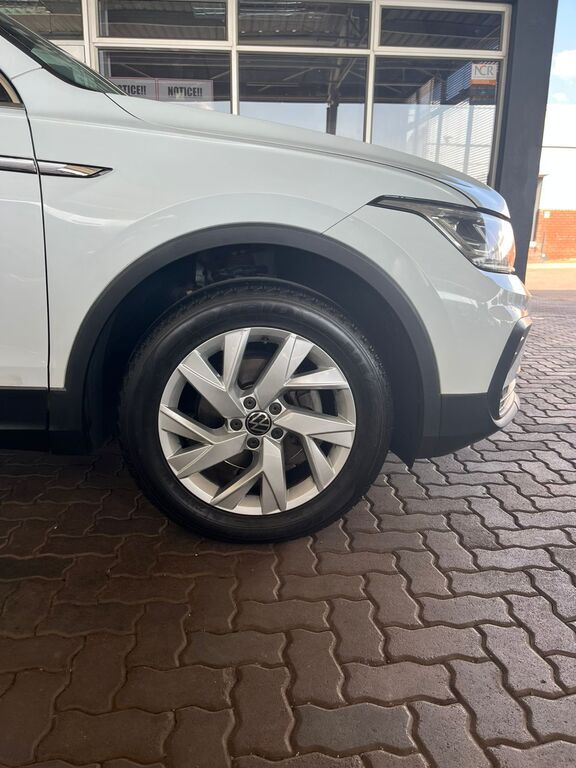 VOLKSWAGEN TIGUAN TIGUAN 1.4 TSI LIFE DSG (110KW) - 6