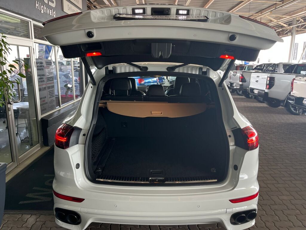 PORSCHE CAYENNE CAYENNE GTS TIP (E2 GEN II) - 10