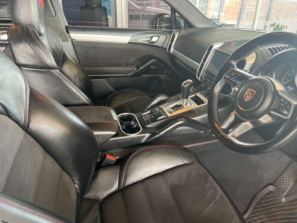 PORSCHE CAYENNE CAYENNE GTS TIP (E2 GEN II) - 13