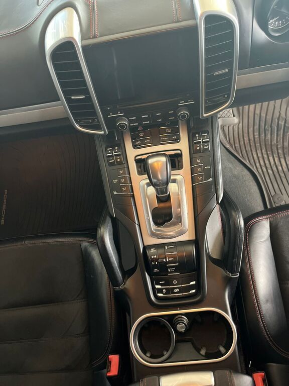 PORSCHE CAYENNE CAYENNE GTS TIP (E2 GEN II) - 16