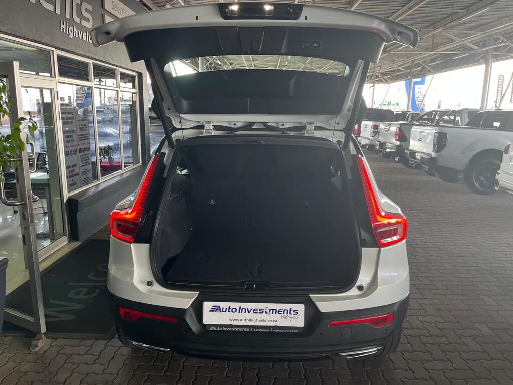 VOLVO XC40 XC40 D4 R-DESIGN AWD GEARTRONIC - 10