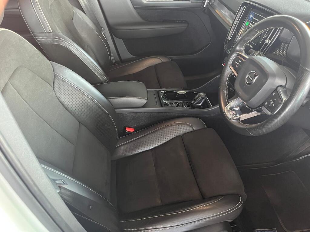VOLVO XC40 XC40 D4 R-DESIGN AWD GEARTRONIC - 12