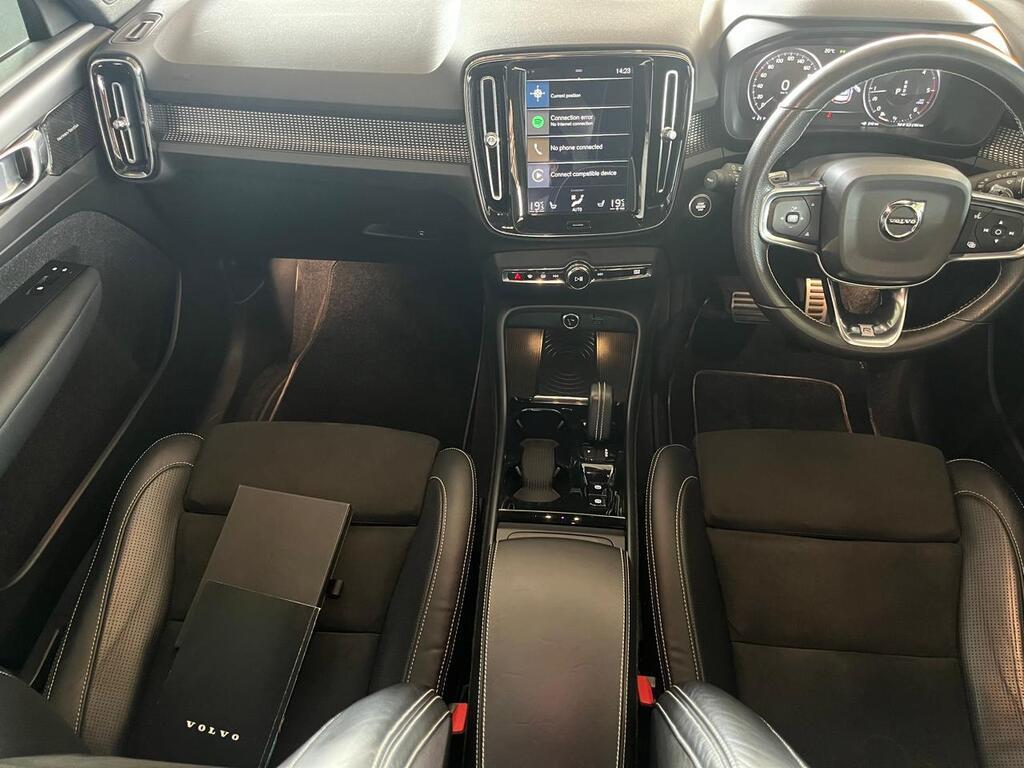 VOLVO XC40 XC40 D4 R-DESIGN AWD GEARTRONIC - 13
