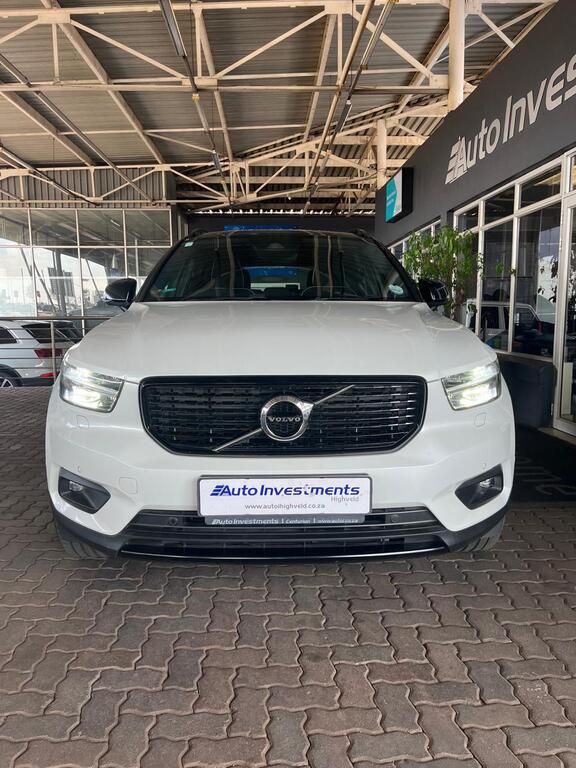 VOLVO XC40 XC40 D4 R-DESIGN AWD GEARTRONIC - 2