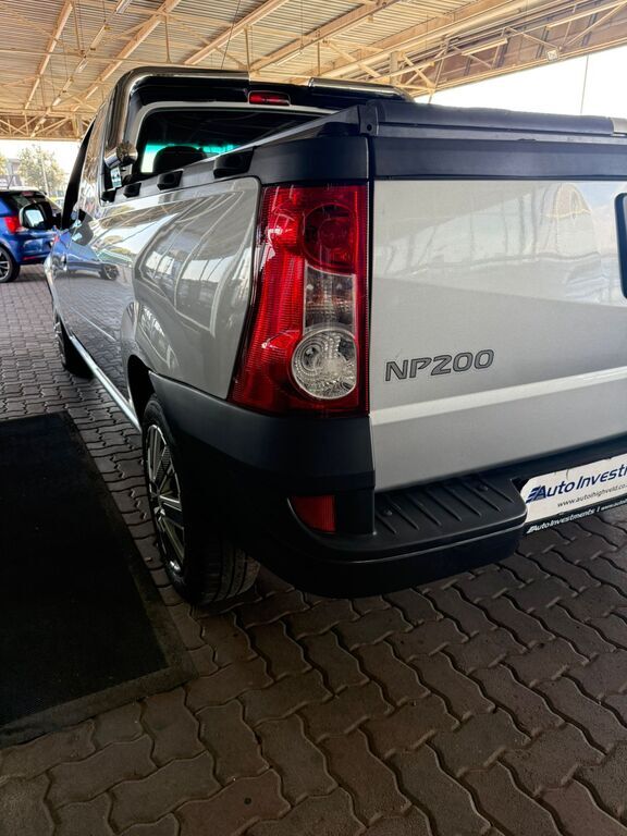 NISSAN NP200 NP200 1.5 DCi  A/C SAFETY PACK P/U S/C - 9