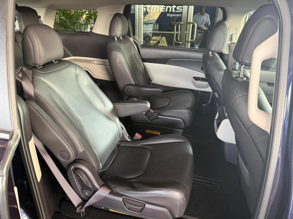 KIA CARNIVAL CARNIVAL 2.2 CRDI EX A/T - 11