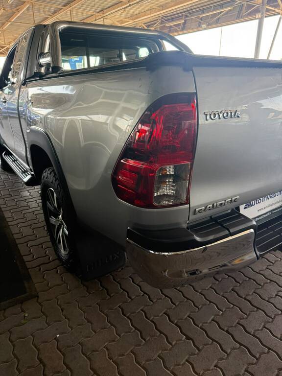 TOYOTA HILUX HILUX 2.8 GD-6 RB RAIDER P/U E/CAB A/T - 10