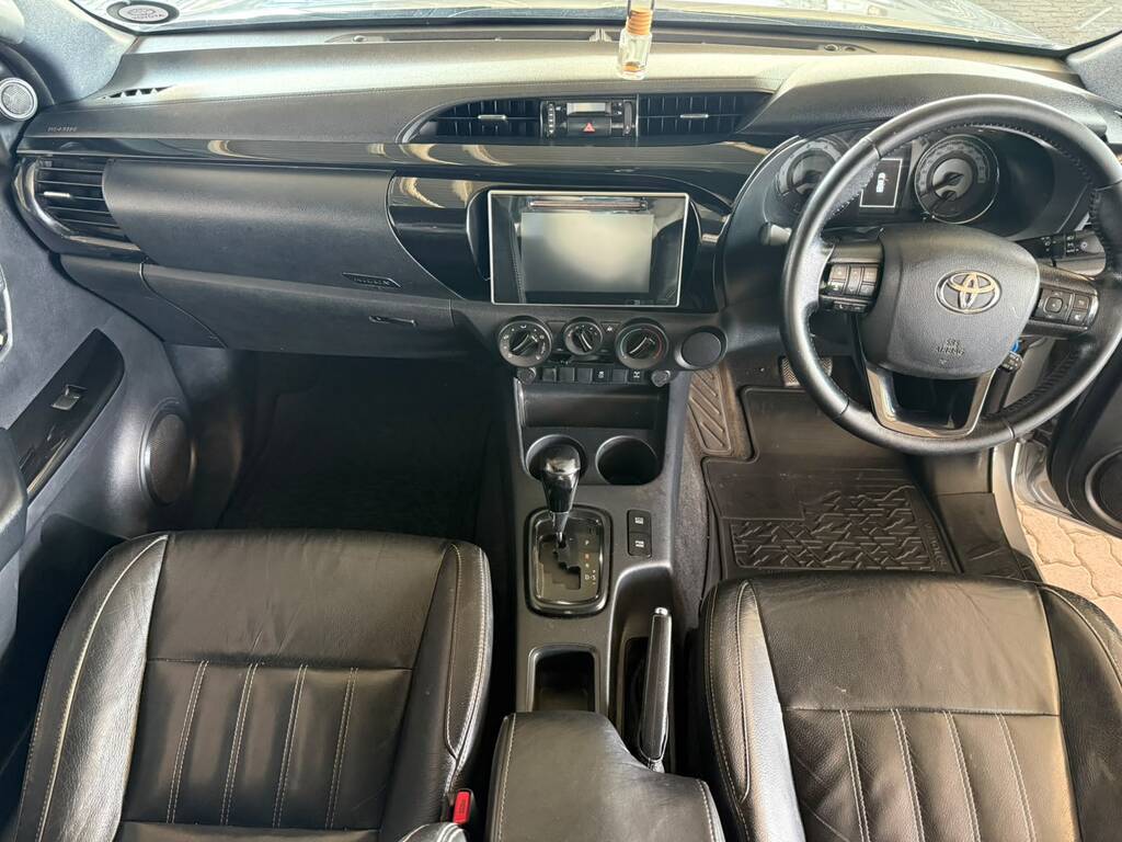 TOYOTA HILUX HILUX 2.8 GD-6 RB RAIDER P/U E/CAB A/T - 12