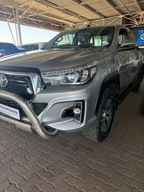 TOYOTA HILUX HILUX 2.8 GD-6 RB RAIDER P/U E/CAB A/T - 4
