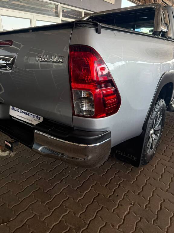 TOYOTA HILUX HILUX 2.8 GD-6 RB RAIDER P/U E/CAB A/T - 9