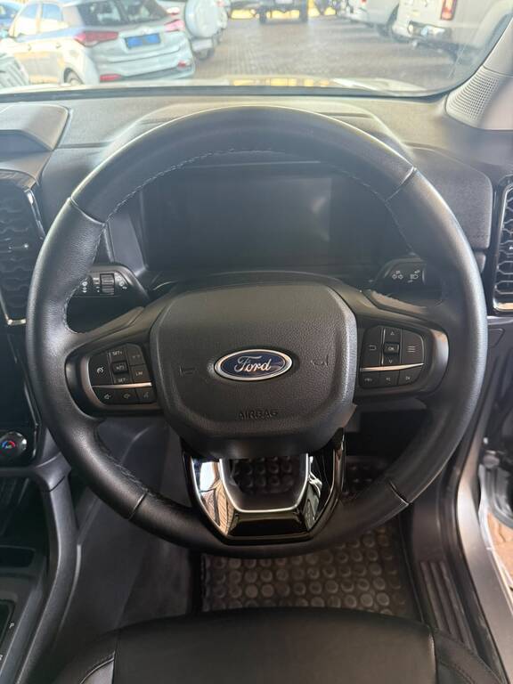 FORD EVEREST EVEREST 2.0D BI-TURBO SPORT 4X4 A/T - 17