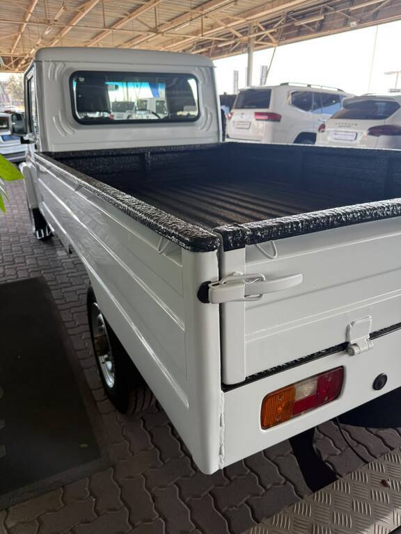 MAHINDRA BOLERO BOLERO MAXI TRUCK 2.5 TD P/U S/C - 9