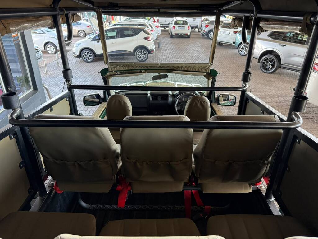 MAHINDRA PIK UP PIK UP 2.2mHAWK S4 4X4 GAME VIEWER - 18