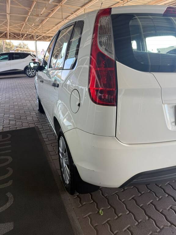 FORD FIGO FIGO 1.4 AMBIENTE - 9