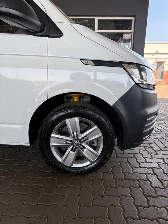 VOLKSWAGEN TRANSPORTER T6.1 CREWBUS 2.0BiTDi LWB 146KW 4MOT DSG (8 SEAT) - 5