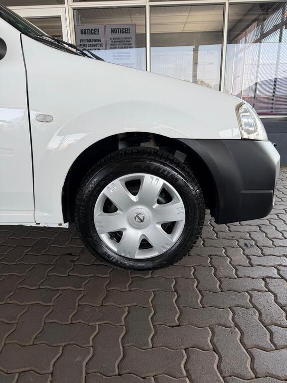 NISSAN NP200 NP200 1.6  A/C SAFETY PACK P/U S/C - 4