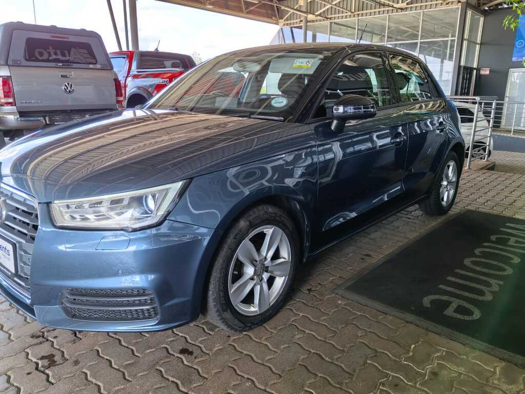 AUDI A1 A1 SPORTBACK 1.4T FSi  ATTRACTION - 6