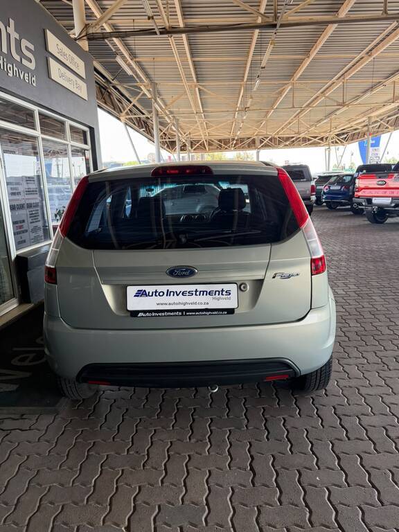 FORD FIGO FIGO 1.4 AMBIENTE - 4