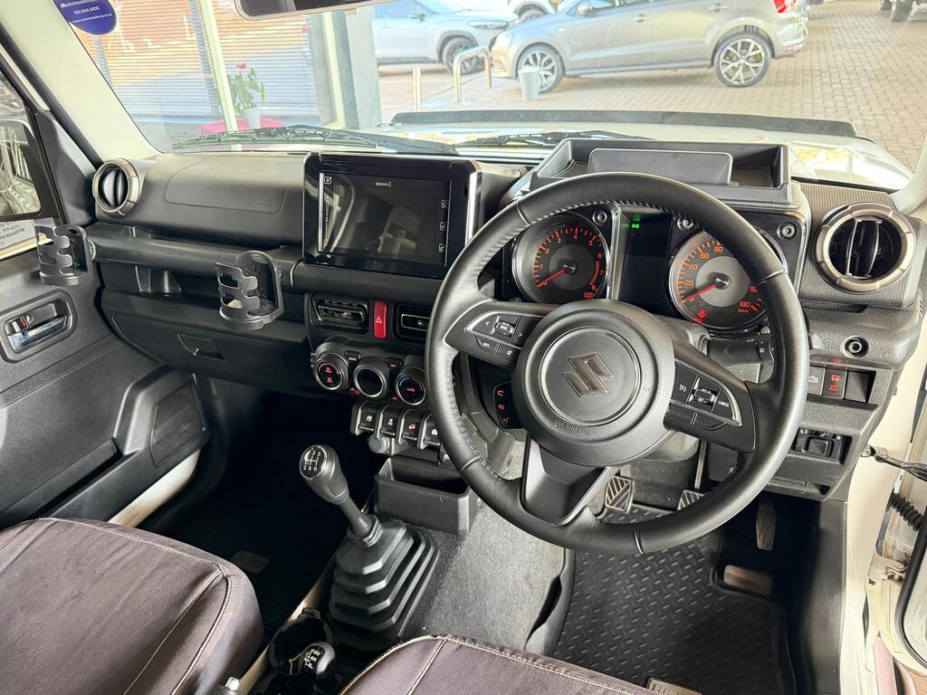 SUZUKI JIMNY JIMNY 1.5 GLX - 12