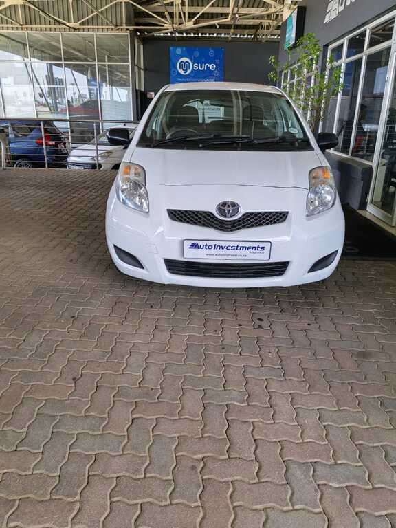 TOYOTA YARIS YARIS T1 3Dr - 2