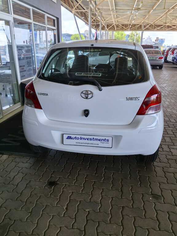 TOYOTA YARIS YARIS T1 3Dr - 5