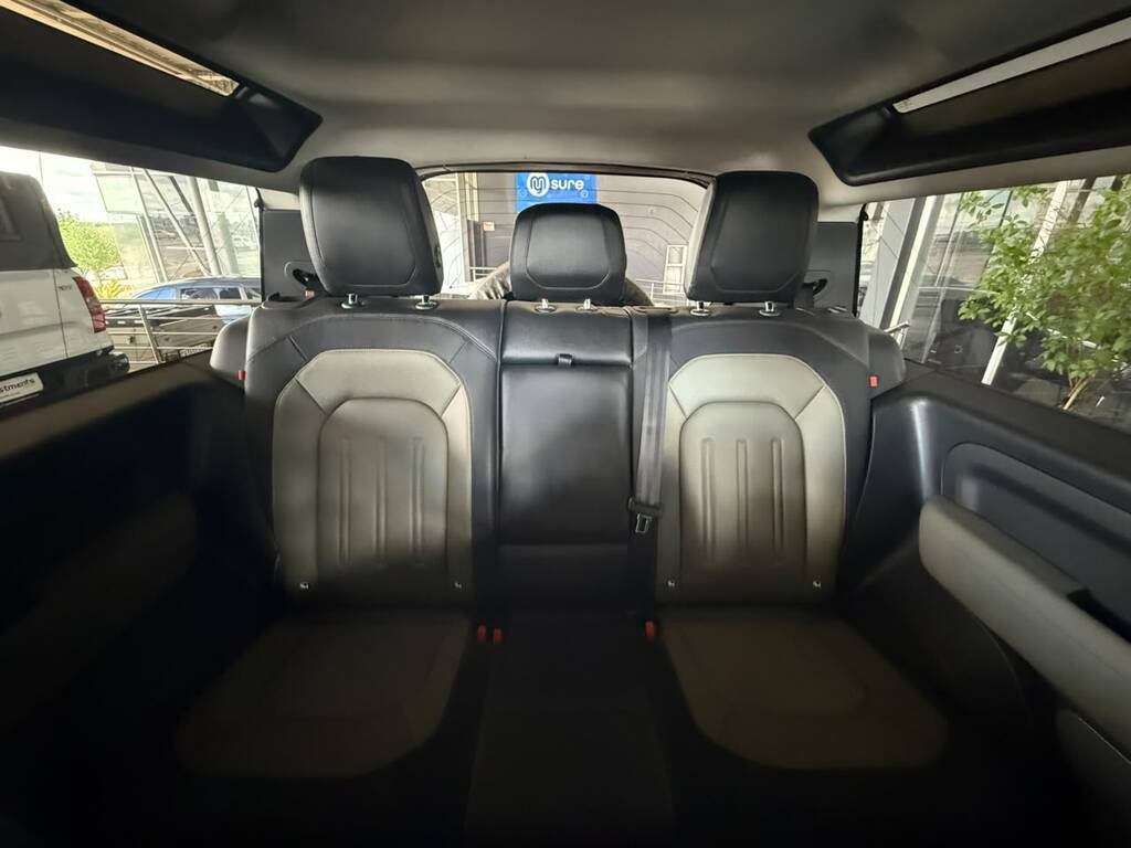 LAND ROVER DEFENDER 90 DEFENDER 90 D240 SE X-DYNAMIC (177KW)