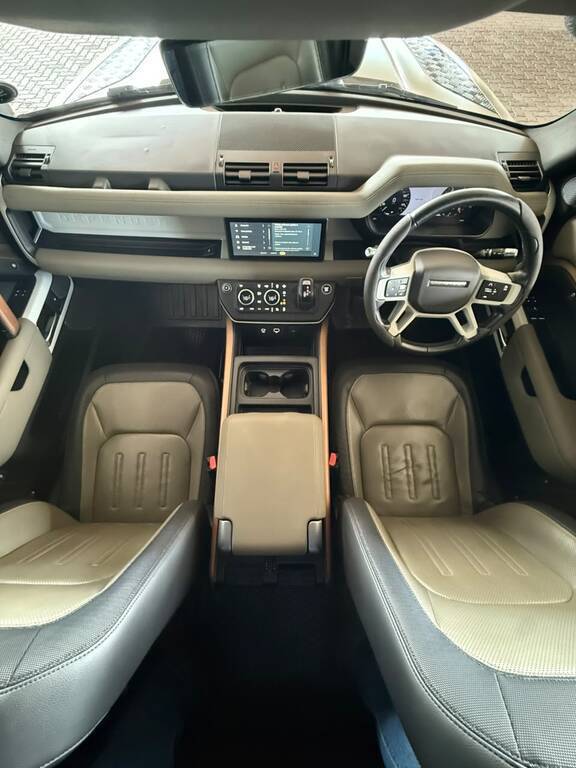 LAND ROVER DEFENDER 90 DEFENDER 90 D240 SE X-DYNAMIC (177KW)