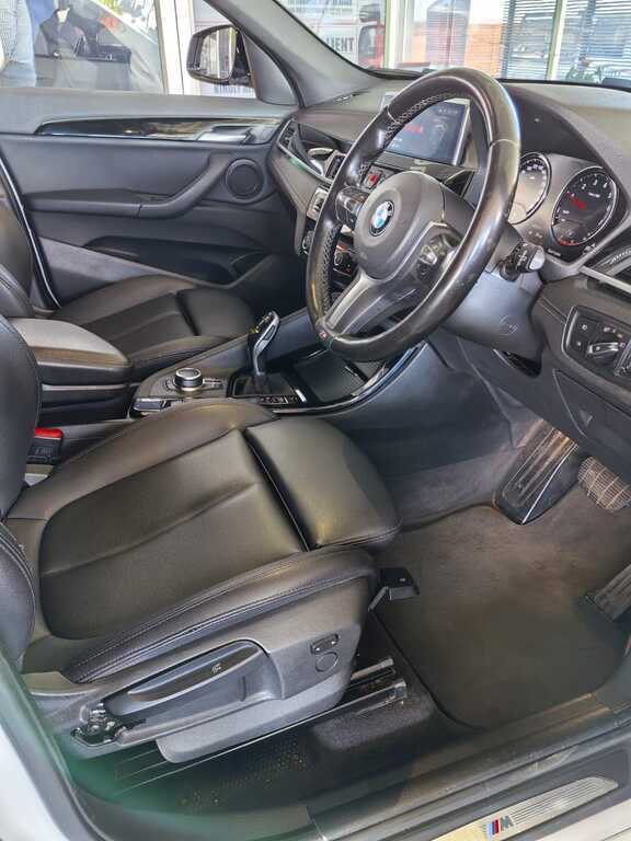 BMW X1 X1 sDRIVE18i M SPORT A/T (F48) - 11