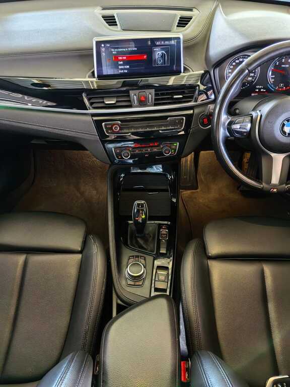 BMW X1 X1 sDRIVE18i M SPORT A/T (F48) - 16