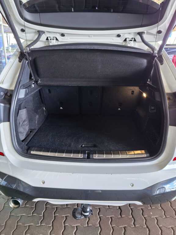 BMW X1 X1 sDRIVE18i M SPORT A/T (F48) - 18
