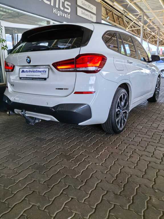 BMW X1 X1 sDRIVE18i M SPORT A/T (F48) - 6