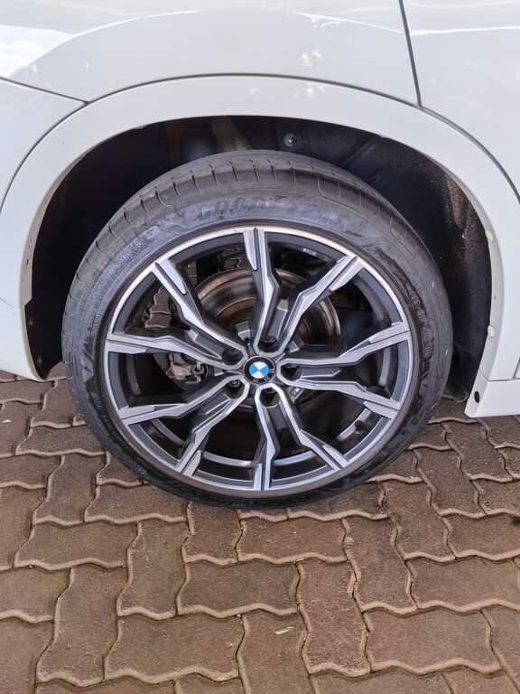BMW X1 X1 sDRIVE18i M SPORT A/T (F48) - 9