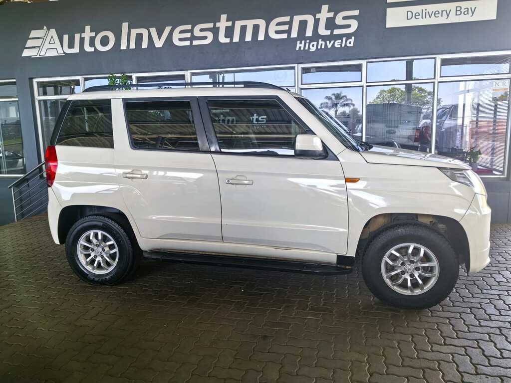MAHINDRA TUV TUV300 1.5TD (7 SEAT) - 4