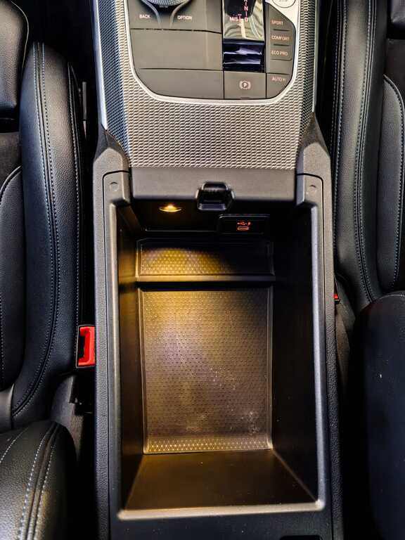 BMW 3 SERIES (G20) 318i M MZANSI EDITION A/T (G20) - 13